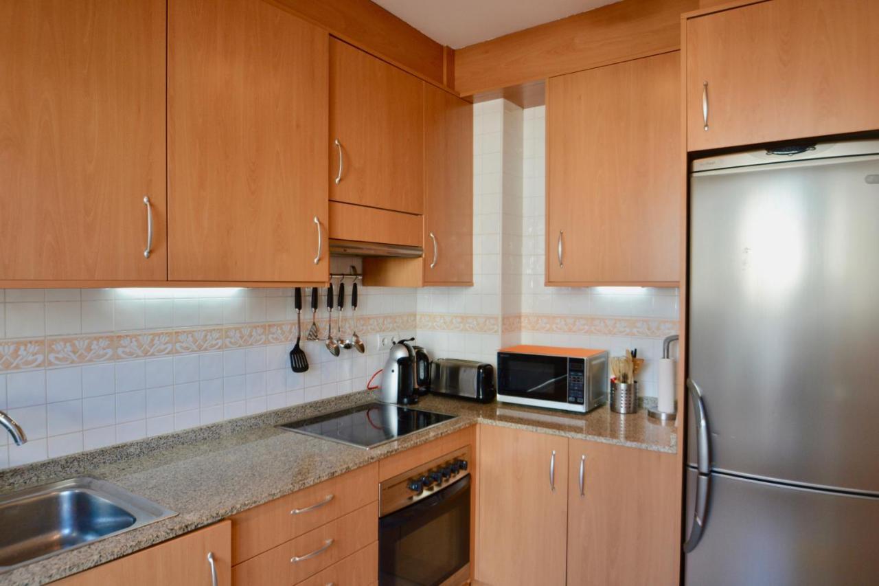 Benito Apartment By Hello Homes Ситжес Екстериор снимка
